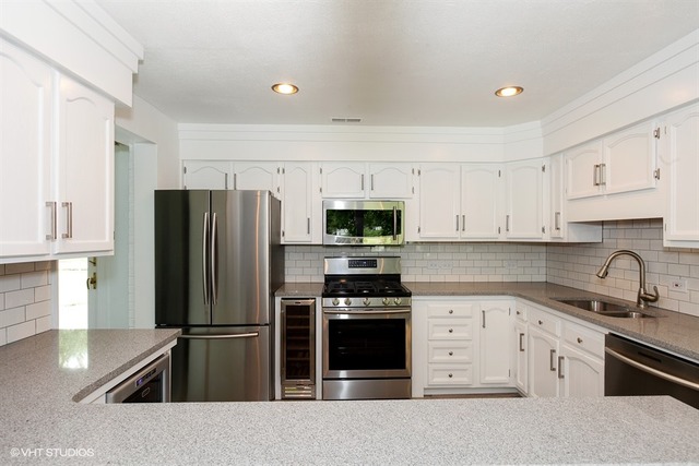 5904 Western Ave, Willowbrook, IL 60527 photo 3