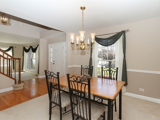 331 Wildberry Ln, Bartlett, IL 60103 photo 8