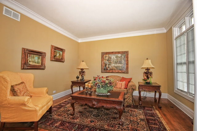 48 E Gilbert Rd, Palatine, IL 60067 photo 6