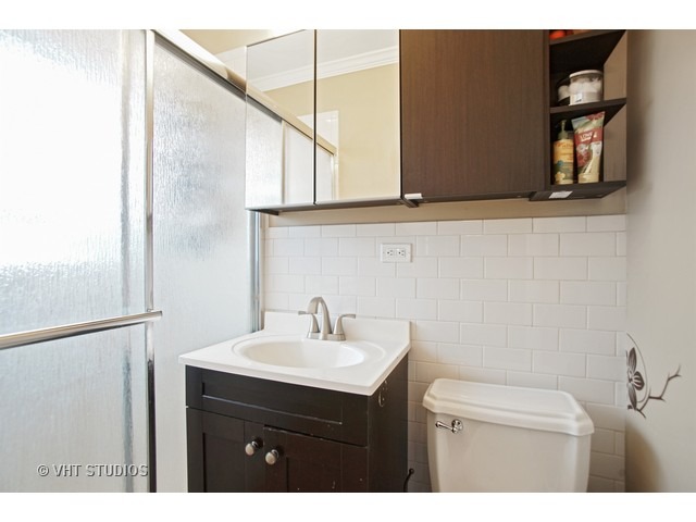 1706 W Rusty Dr, Mount Prospect, IL 60056 photo 10