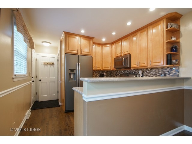1706 W Rusty Dr, Mount Prospect, IL 60056 photo 5