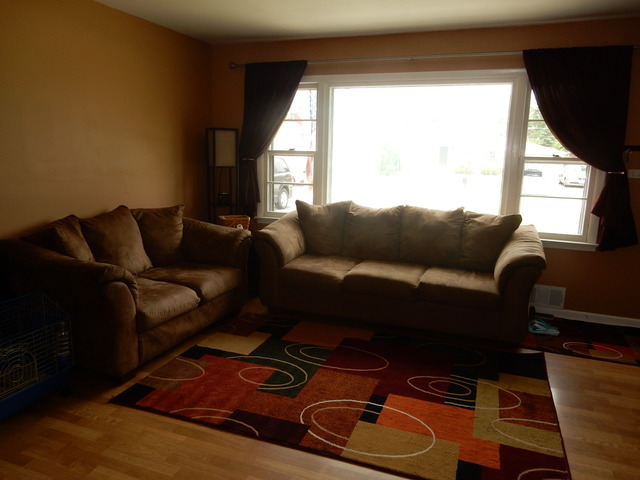 7913 W 82nd Pl, Bridgeview, IL 60455 photo 12