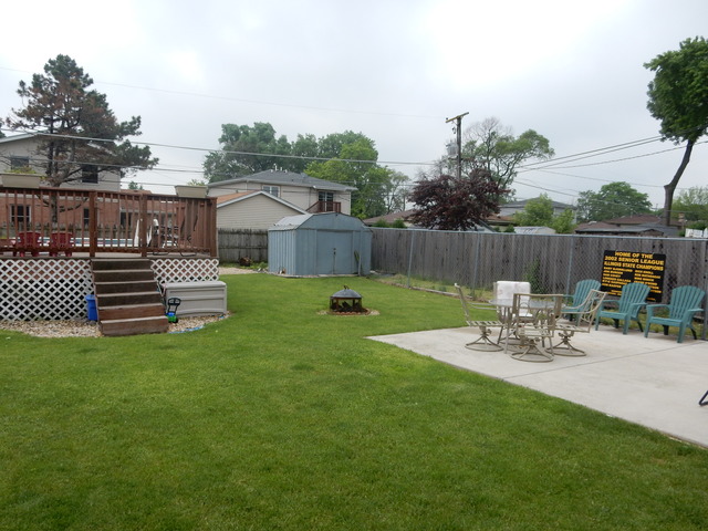 7913 W 82nd Pl, Bridgeview, IL 60455 photo 17