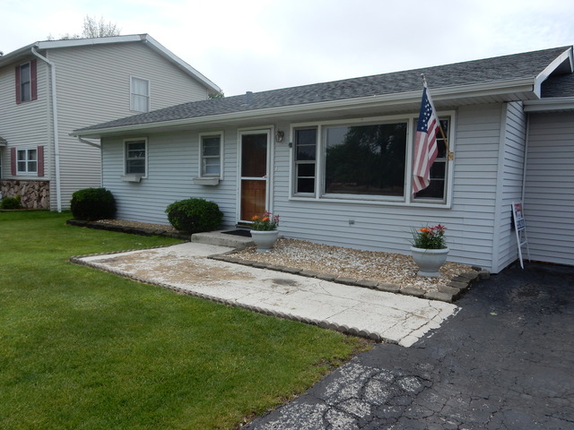 7913 W 82nd Pl, Bridgeview, IL 60455 photo 21