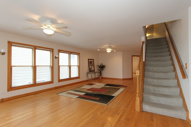 23 Rushmore Rd, Fox Lake, IL 60020 photo 8