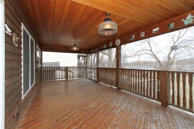 23 Rushmore Rd, Fox Lake, IL 60020 photo 6