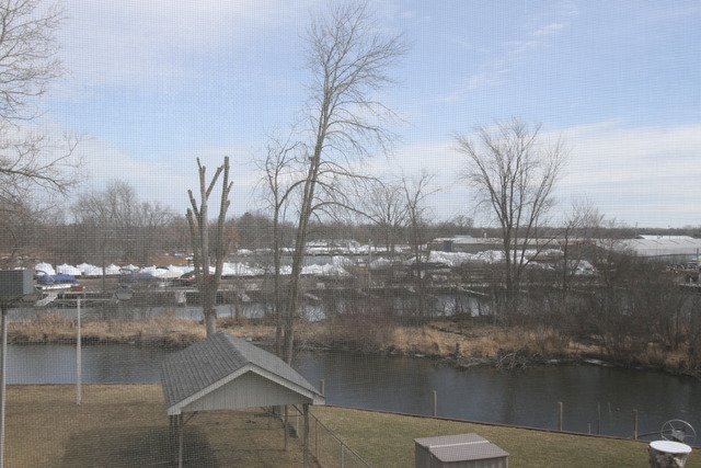 23 Rushmore Rd, Fox Lake, IL 60020 photo 2