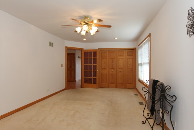 23 Rushmore Rd, Fox Lake, IL 60020 photo 11