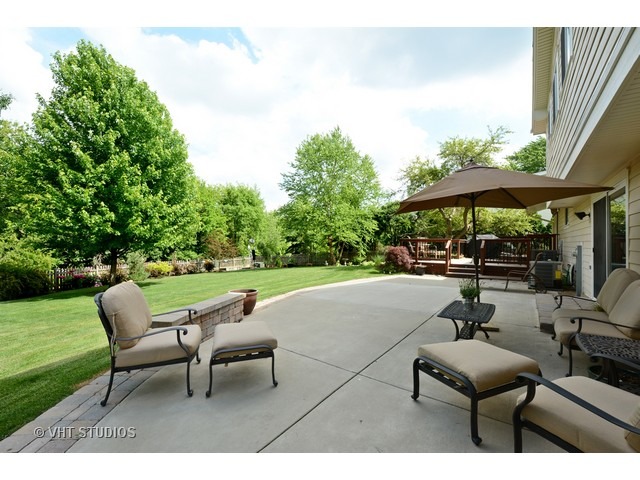 1145 Concord Ln, Hoffman Estates, IL 60192 photo 22