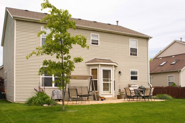 1825 Arbor Falls Dr, Plainfield, IL 60586 photo 2