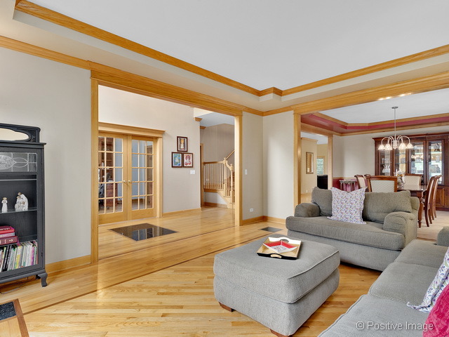 435 S Oak St, Itasca, IL 60143 photo 4