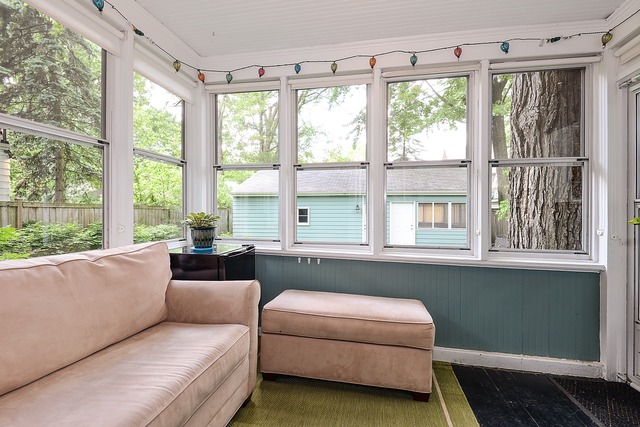 2206 Bennett Ave, Evanston, IL 60201 photo 10