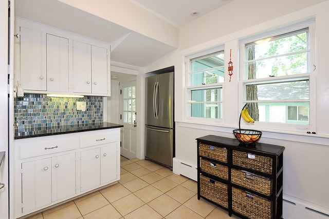 2206 Bennett Ave, Evanston, IL 60201 photo 9
