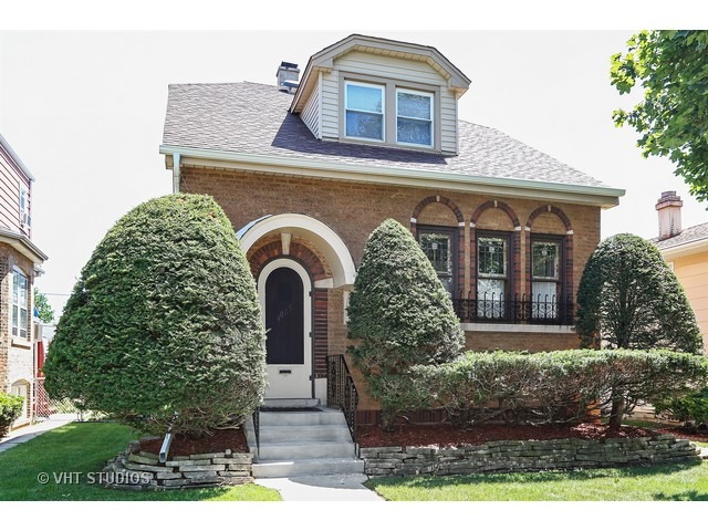4005 S Anna Ave, Lyons, IL 60534 photo 1