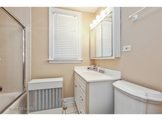 4005 S Anna Ave, Lyons, IL 60534 photo 13
