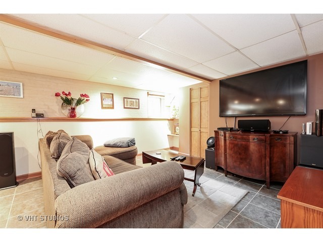 4005 S Anna Ave, Lyons, IL 60534 photo 10