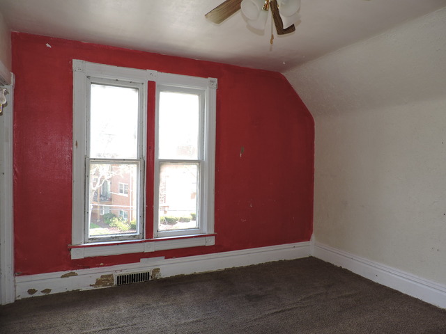34 Lynch St, Elgin, IL 60123 photo 7