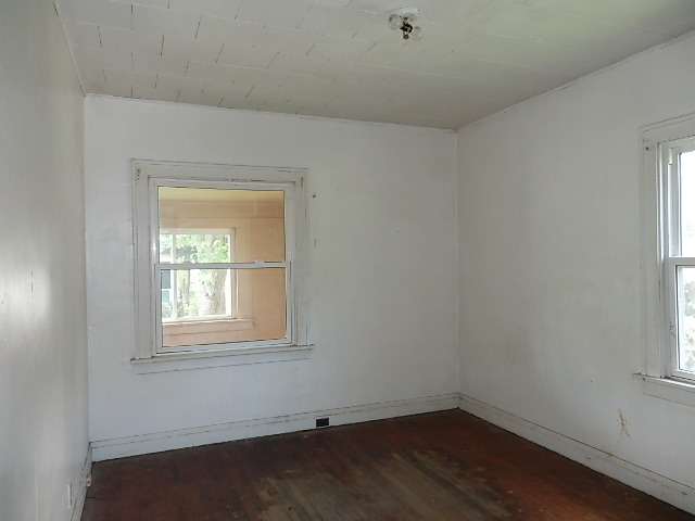 368 S Elm Ave, Kankakee, IL 60901 photo 12