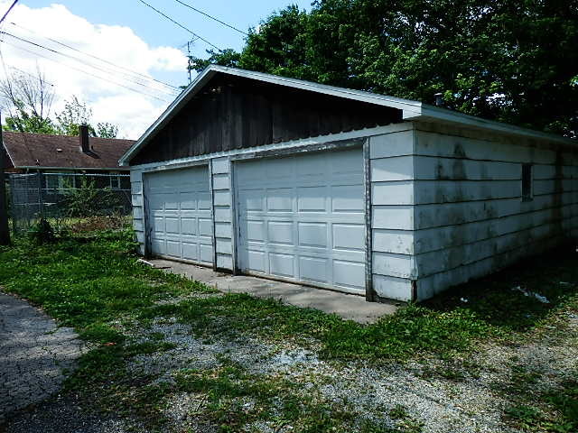 368 S Elm Ave, Kankakee, IL 60901 photo 4