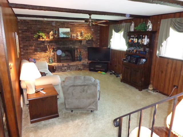 18426 Maple St, Lansing, IL 60438 photo 9