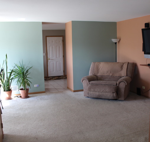 506 Timber Dr, Harvard, IL 60033 photo 3