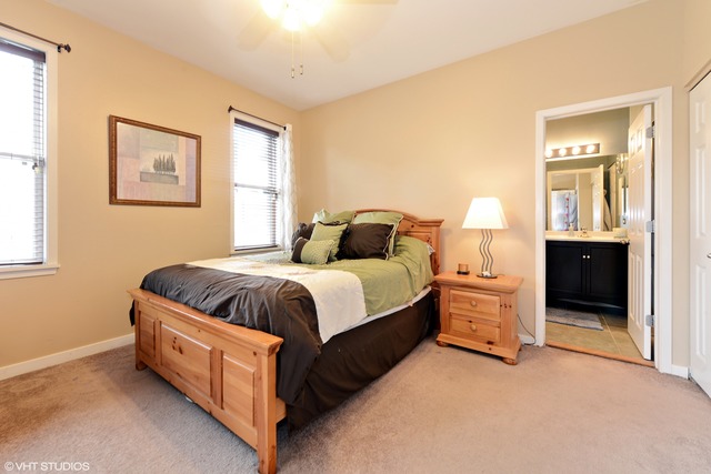 1300 W Grenshaw St #A, Chicago, IL 60607 photo 6