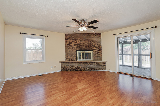 256 E Wrightwood Ave, Addison, IL 60101 photo 9