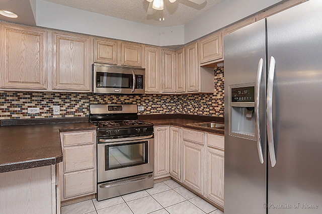 256 E Wrightwood Ave, Addison, IL 60101 photo 4