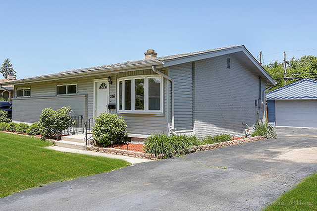 256 E Wrightwood Ave, Addison, IL 60101 photo 2