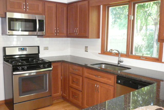 888 Francine Dr, Bartlett, IL 60103 photo 7