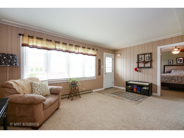 18320 School St, Lansing, IL 60438 photo 10