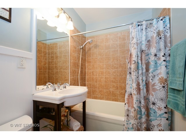 18320 School St, Lansing, IL 60438 photo 14