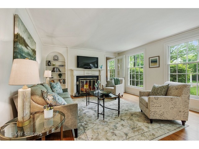205 Harbor St, Glencoe, IL 60022 photo 2
