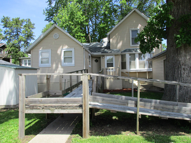 211 E 4th St, Spring Valley, IL 61362 photo 11