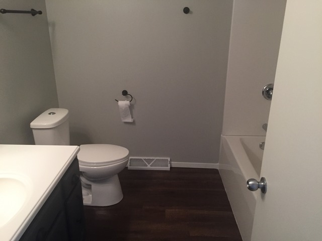 8320 Mark Dr, Roscoe, IL 61073 photo 9