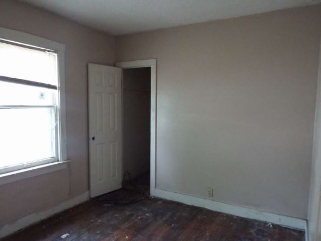 111 W 104th St, Chicago, IL 60628 photo 6