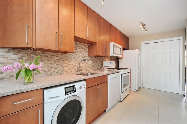 843 Valley Stream Dr #C, Wheeling, IL 60090 photo 5