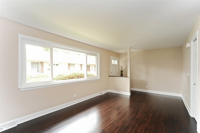 843 Valley Stream Dr #C, Wheeling, IL 60090 photo 3