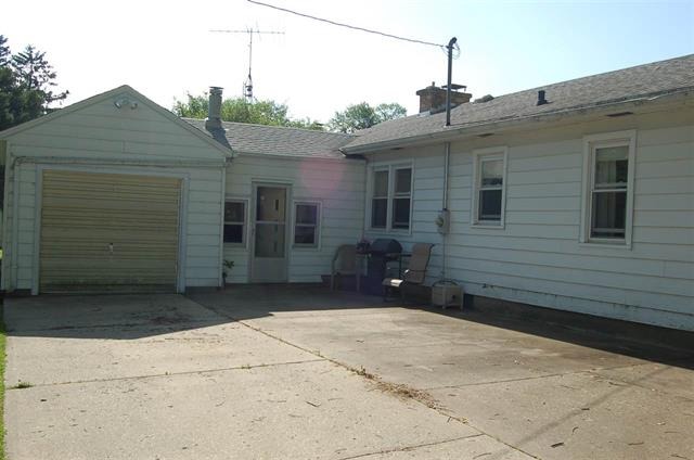 214 Sunset Ln, Mount Morris, IL 61054 photo 3