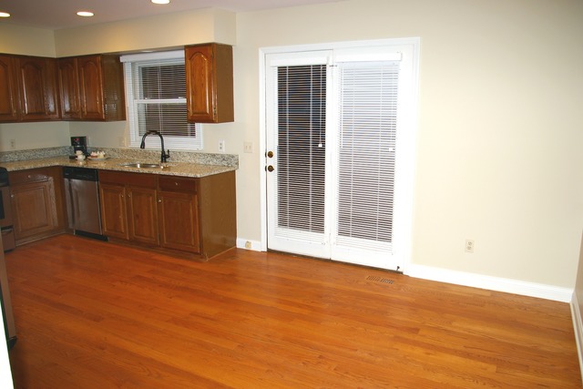 541 Plank Rd, Naperville, IL 60563 photo 8