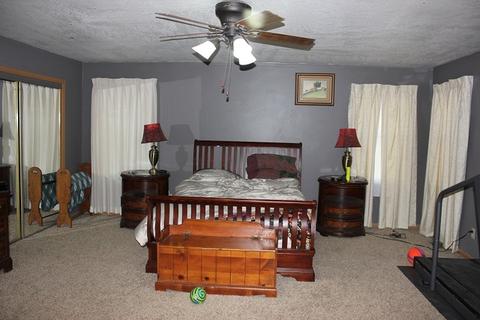 302 W Winfield St, Morrison, IL 61270 photo 9