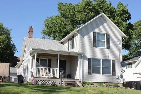 302 W Winfield St, Morrison, IL 61270 photo 1