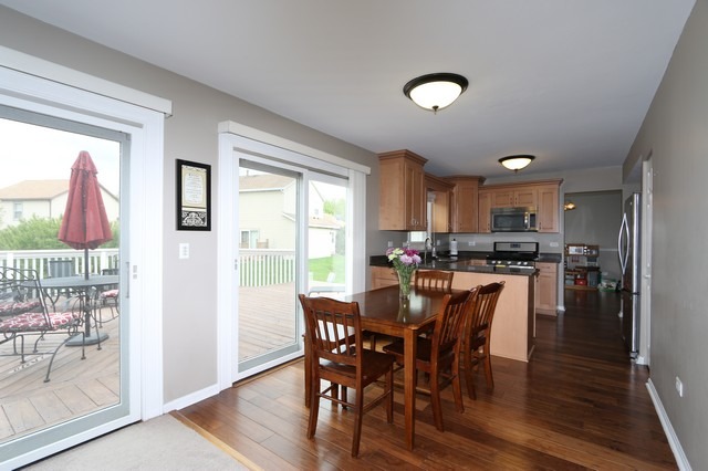 1301 Darlington Ct, Hoffman Estates, IL 60169 photo 11