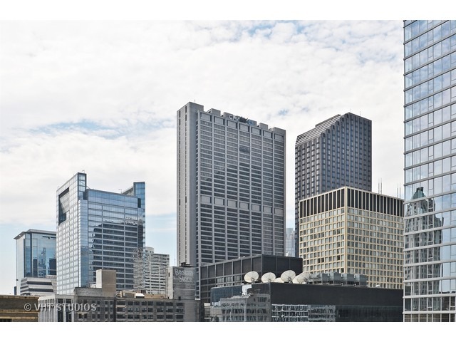 8 E Randolph St #1708, Chicago, IL 60601 photo 14