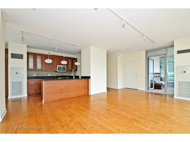 8 E Randolph St #1708, Chicago, IL 60601 photo 6