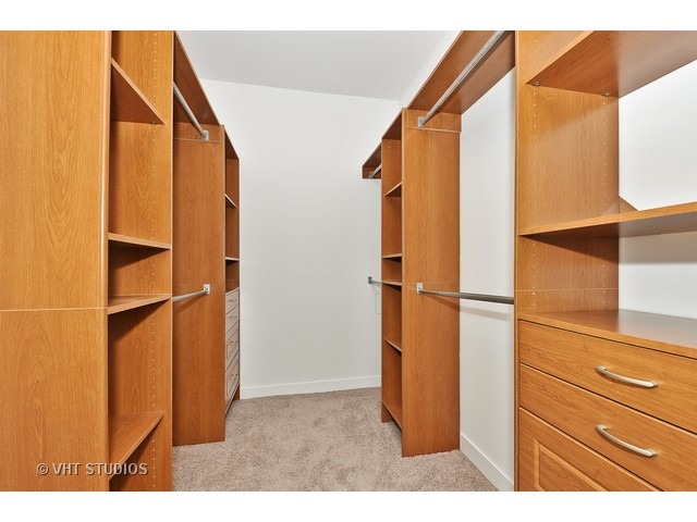 8 E Randolph St #1708, Chicago, IL 60601 photo 9