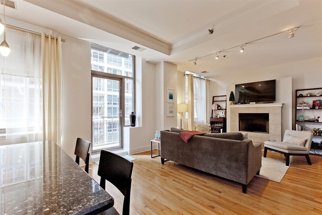 212 W Washington St #1701, Chicago, IL 60606 photo 4