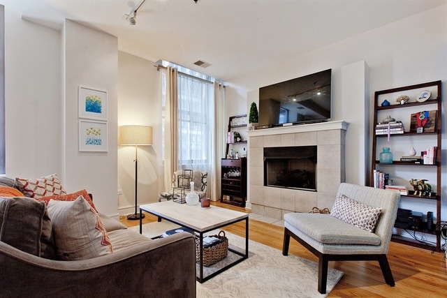 212 W Washington St #1701, Chicago, IL 60606 photo 3