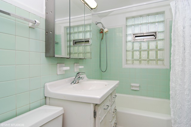 6504 Sinclair Ave, Berwyn, IL 60402 photo 13