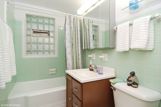 6504 Sinclair Ave, Berwyn, IL 60402 photo 6